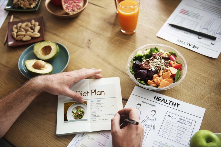 Emotionales Essen stoppen: Erfahrungen mit Fastic und bewährte Alltagsstrategien